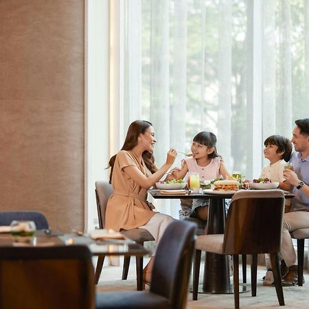 Sheraton Grand Jakarta Gandaria City Hotel מראה חיצוני תמונה