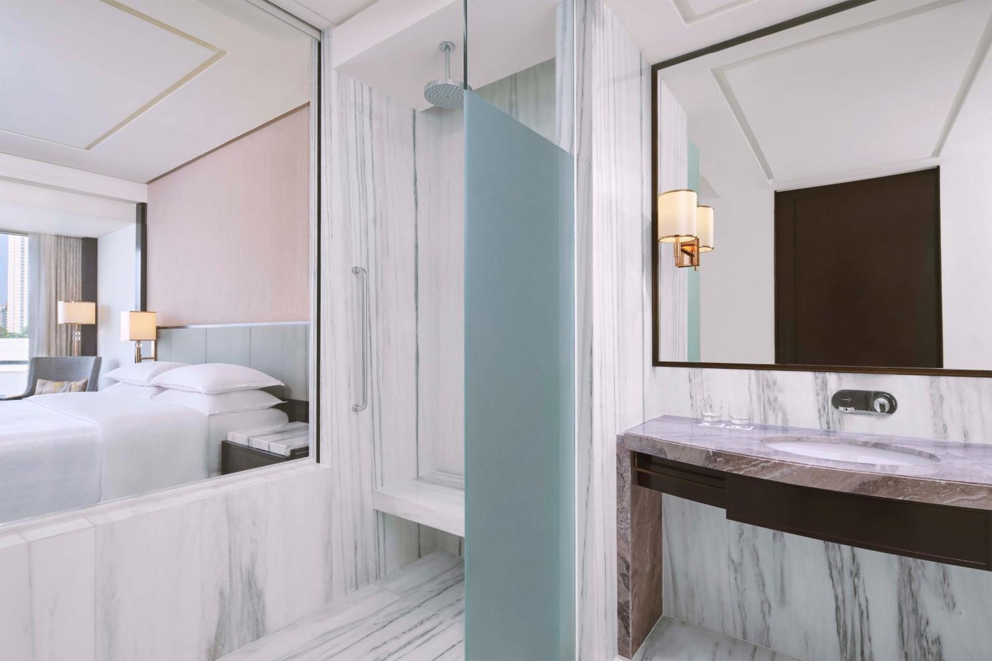 Sheraton Grand Jakarta Gandaria City Hotel מראה חיצוני תמונה